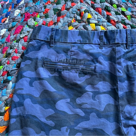 Khakis By Gap Blue Camouflage Boyfriend Roll-Up Shorts Women’s Size 8 Bermudas - Picture 9 of 16